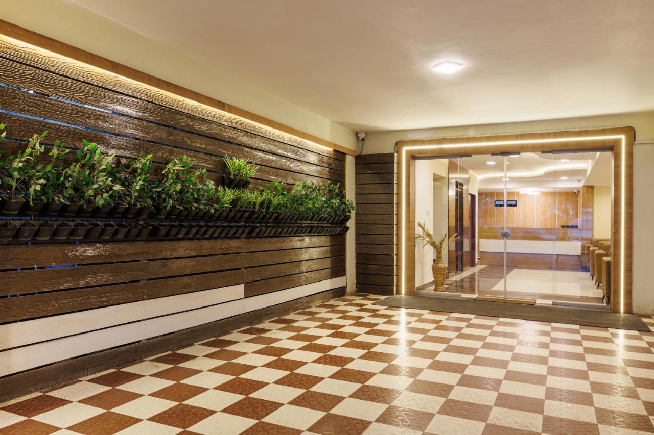 Hotel Comfort Park - Opposite Sri Ramachandra Medical College Porur 钦奈 外观 照片